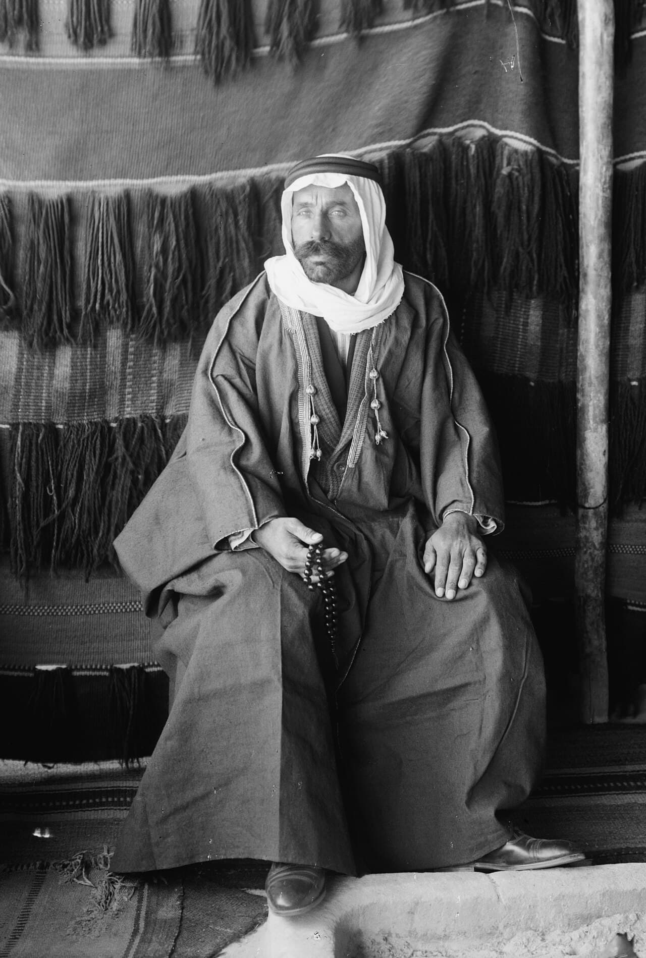 Historical portrait of Sultan Pasha al-Atrash in traditional dress
